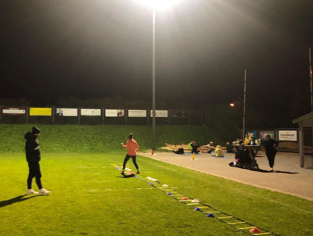 Sport im Gras