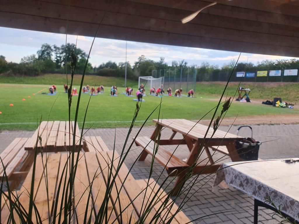 Sport im Gras